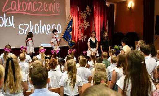 Ostatni dzwonek zabrzmiał dla uczniów klas 1-4